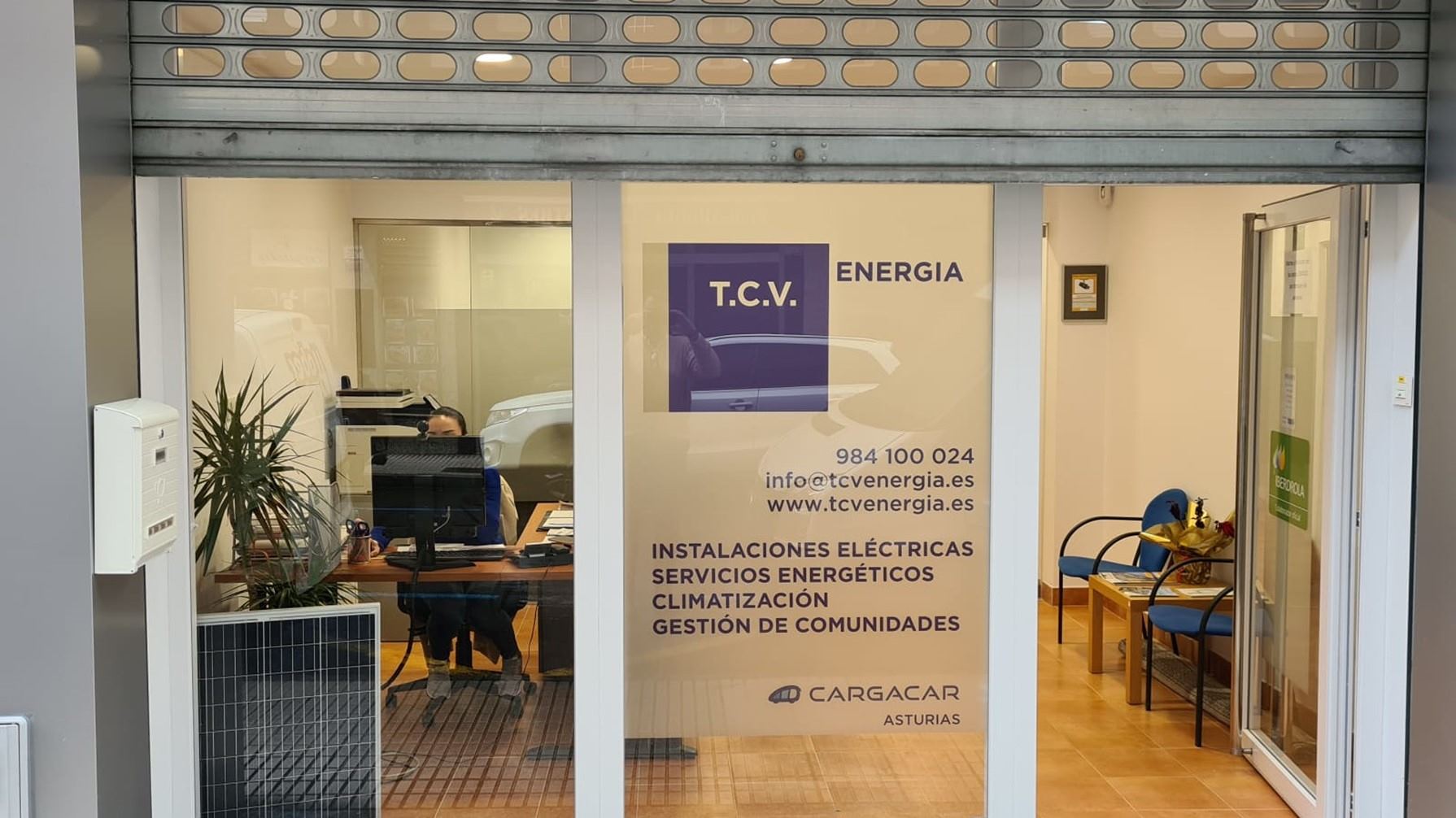 interior-tcv-energia-oficina